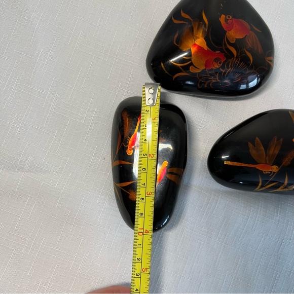 Vintage Koi & dragonfly Stone Ying and Yang Paperweight Dotasco Hand Painted - Picture 3 of 5